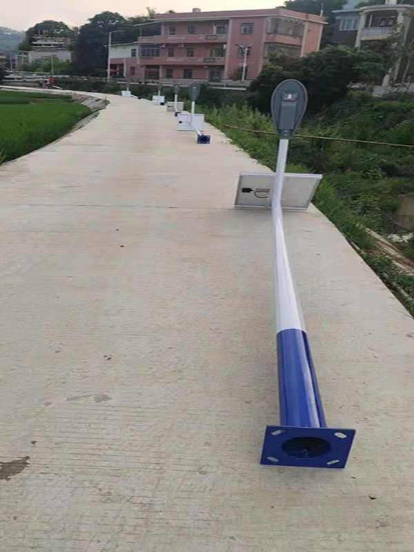 中庭用SIGOLEDGSWLLED街路灯
